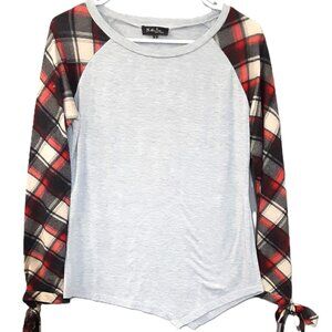 Yu Lin Xuan Woman's top Size Large, Long Plaid Sleeves, Bow at cuff